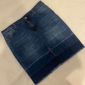 Bass Jean Skirt with front split